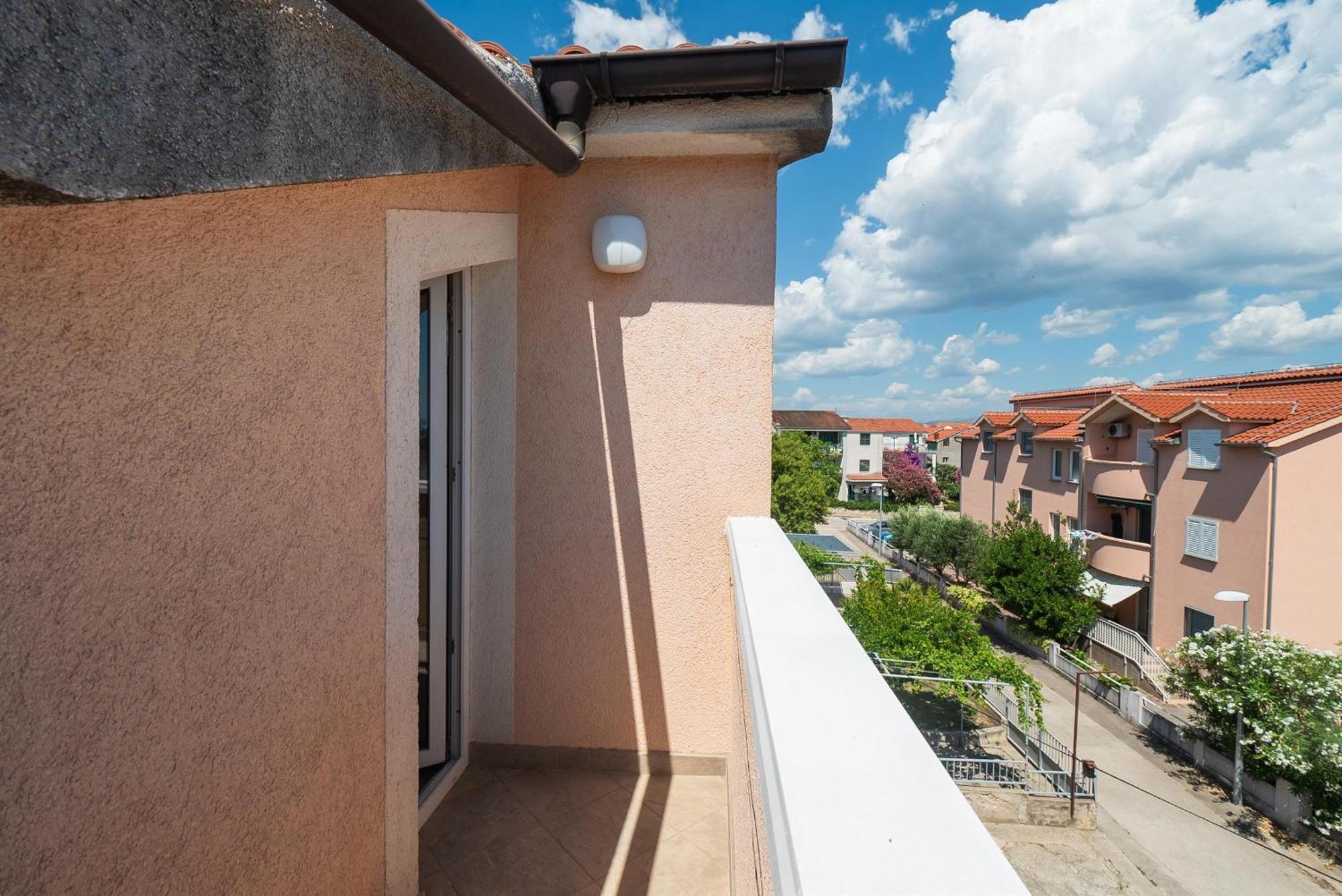 Apartments And Rooms Mladen โวดีเซ ห้อง รูปภาพ