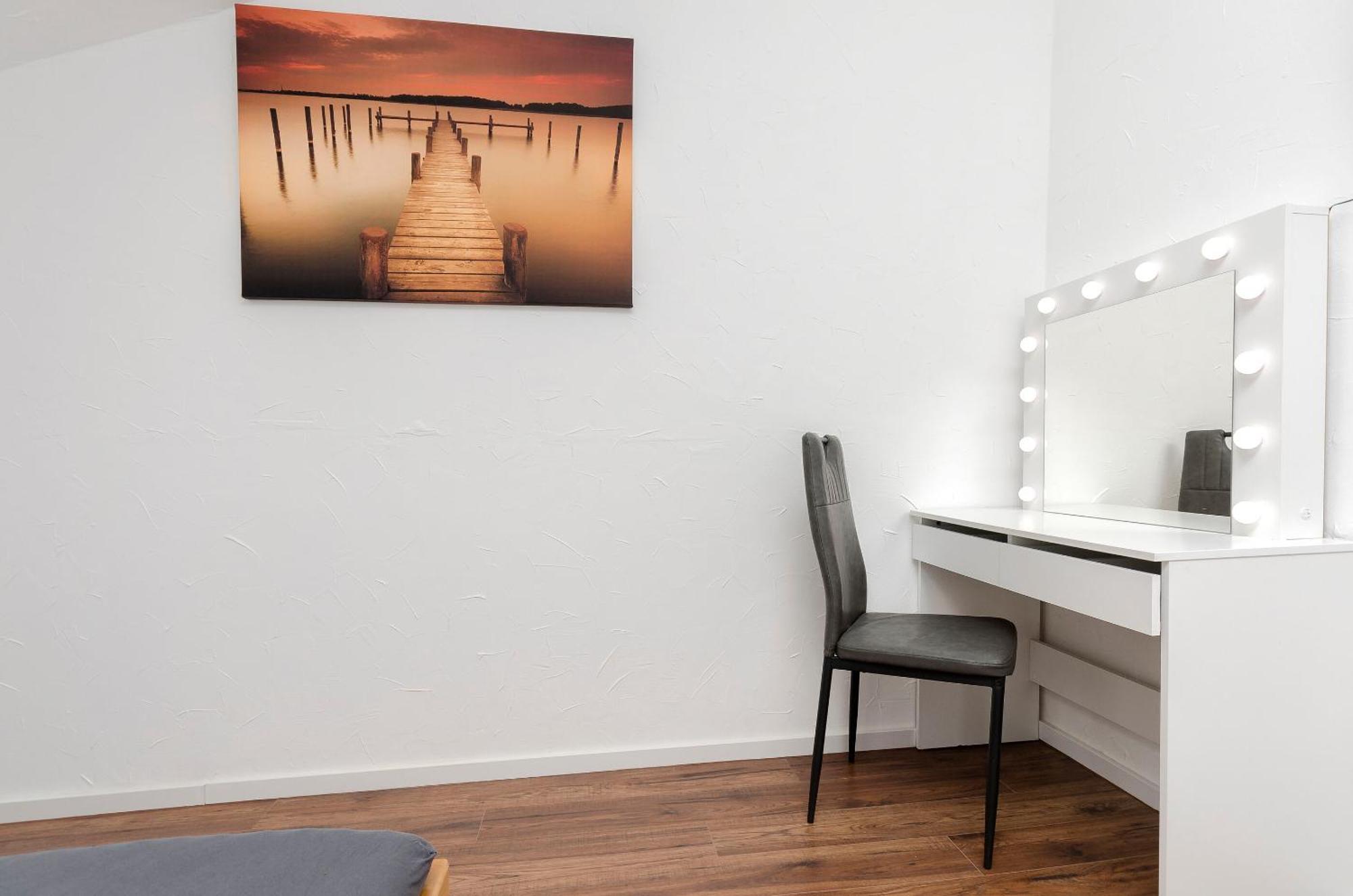 Apartments And Rooms Mladen โวดีเซ ภายนอก รูปภาพ
