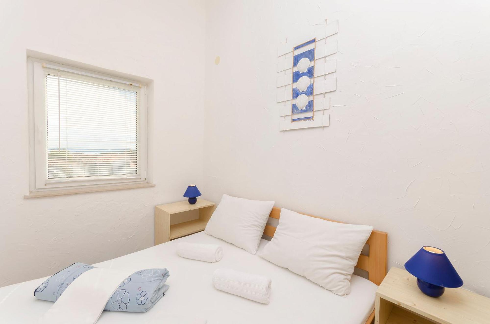Apartments And Rooms Mladen โวดีเซ ภายนอก รูปภาพ